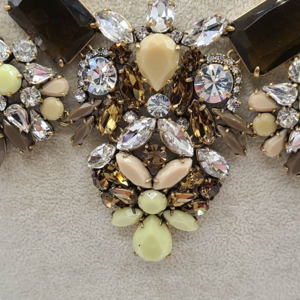 J Crew Heavy Chunky Crystal Resin Multicolor WOWZER Necklace - Picture 14 of 16